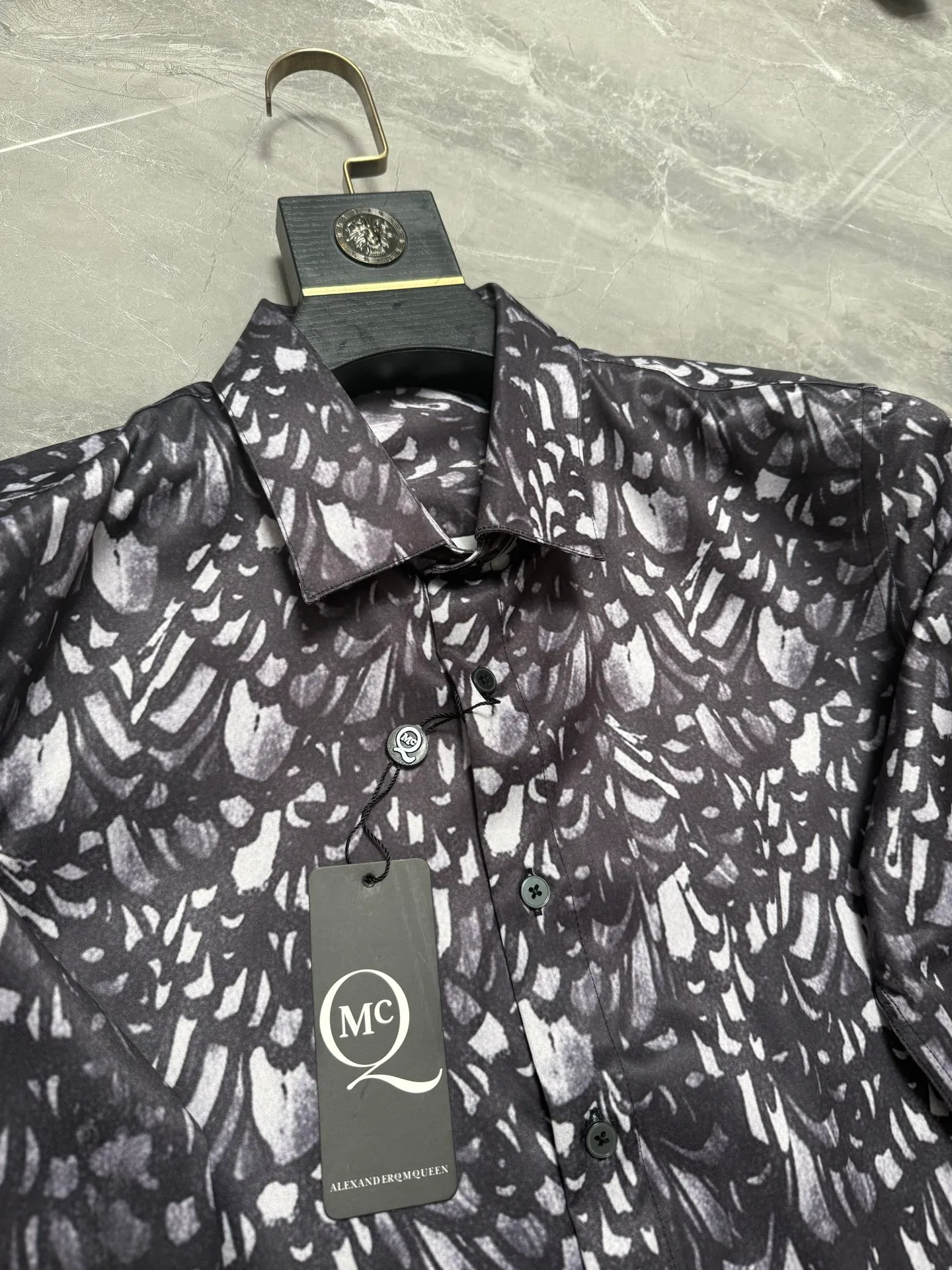 Alexander Mc Quee · Sizes：38.39.40.41.42